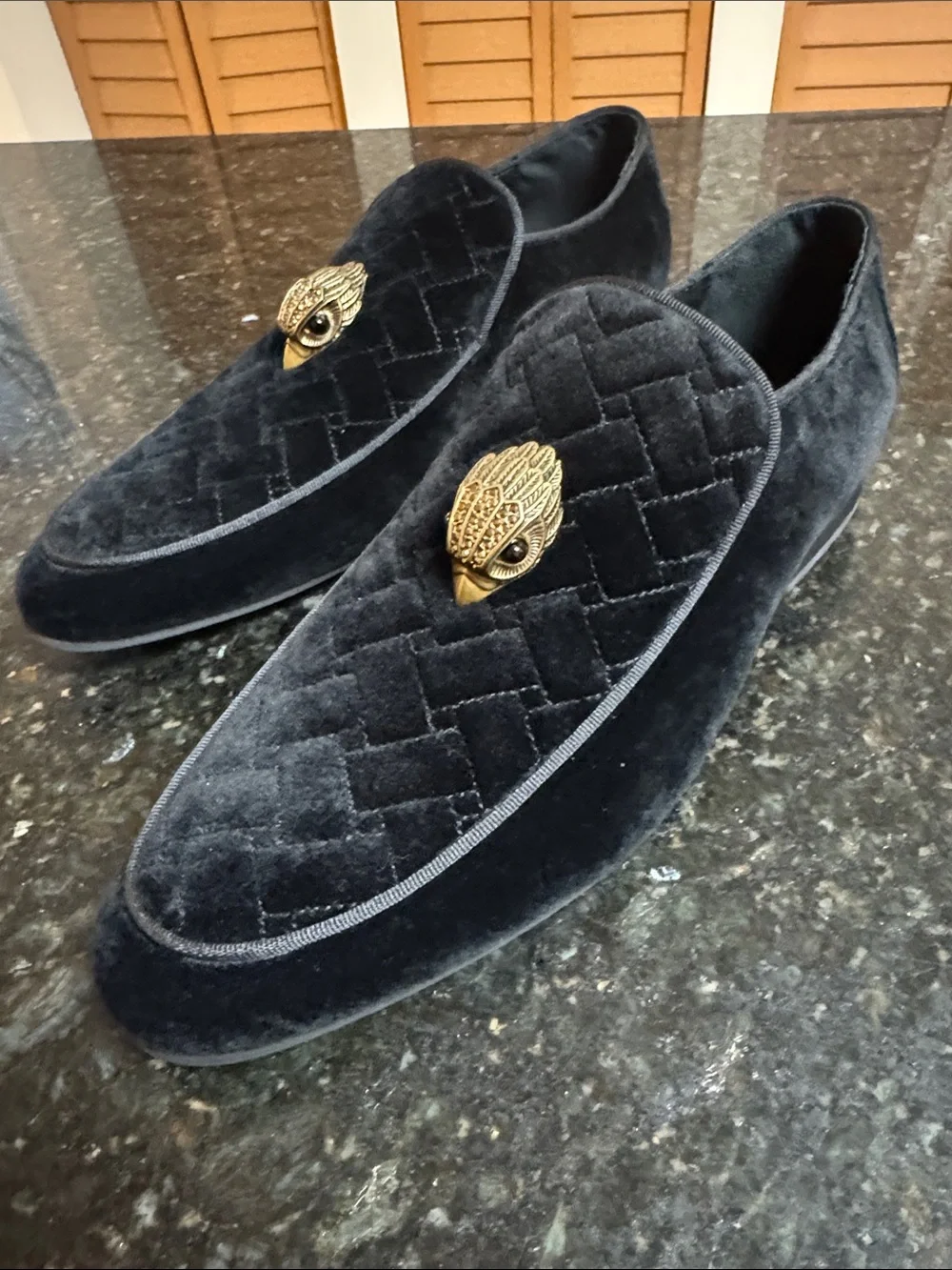 NEW NEW Black Velvet Men’s Slip-On Loafers with Gold Emblem